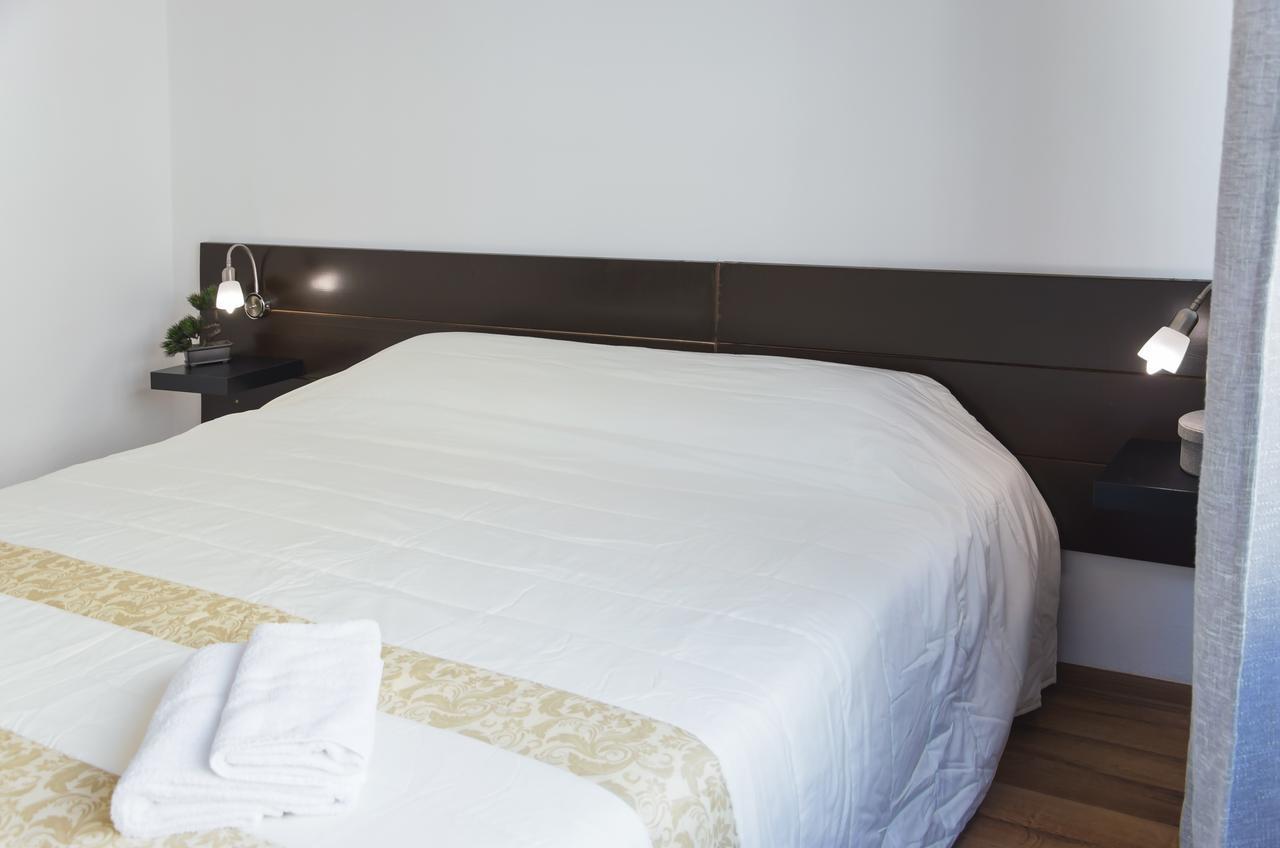 Modern Apartment Dlouha Praag Buitenkant foto